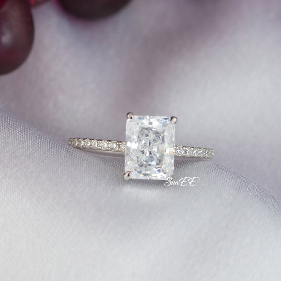 NEW 925 STERLING SILVER RADIANT CUT WEDDING ENGAGEMENT DIAMOND RING - Picture 3 of 6